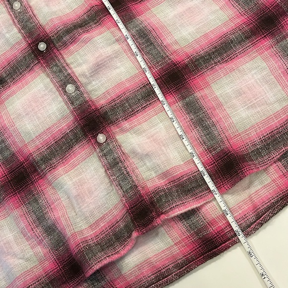 **2/$18** AEO Oversized Hooded Flannel - Size Medium - Picture 6 of 10